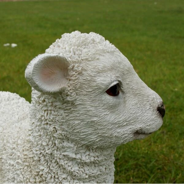 ESSCHERT DESIGN Lam Beeld - H 30 Cm 3 ESSCHERT DESIGN Lam Beeld - H 30 Cm - Afbeelding 3